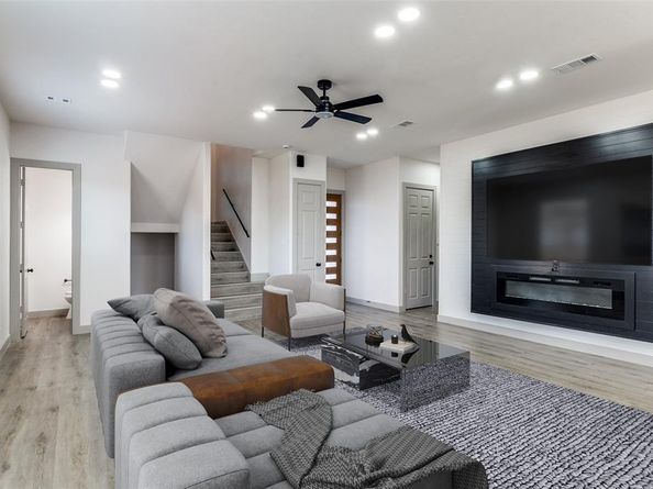 917 S Carroll Avenue , Dallas Texas 75223