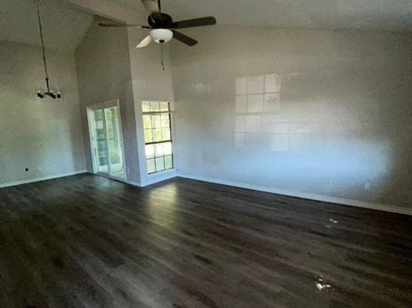 9523  Brewster Street , Dallas Texas 75227