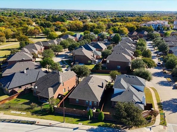 3805  Weatherstone Drive , Fort Worth Texas 76137