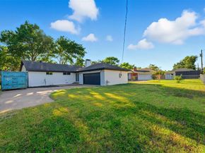 3818  Dartmouth Street , Garland Texas 75043