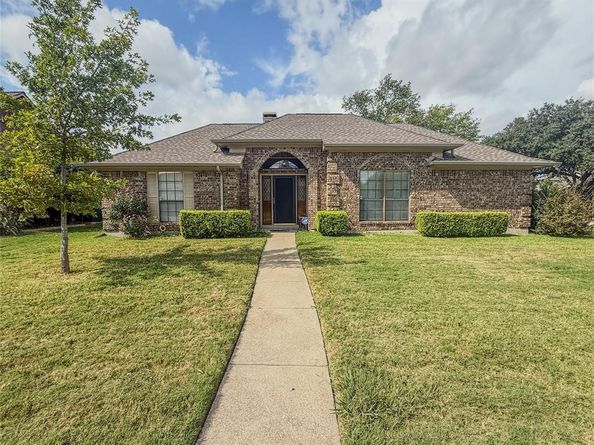 2418  Spring Meadow Drive , Mesquite Texas 75150