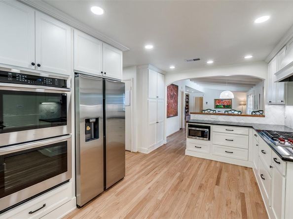 7547  Greenbrier Drive , Dallas Texas 75225