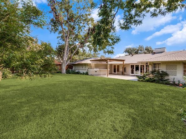 7547  Greenbrier Drive , Dallas Texas 75225