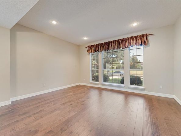 1229  Case Drive , Mesquite Texas 75181