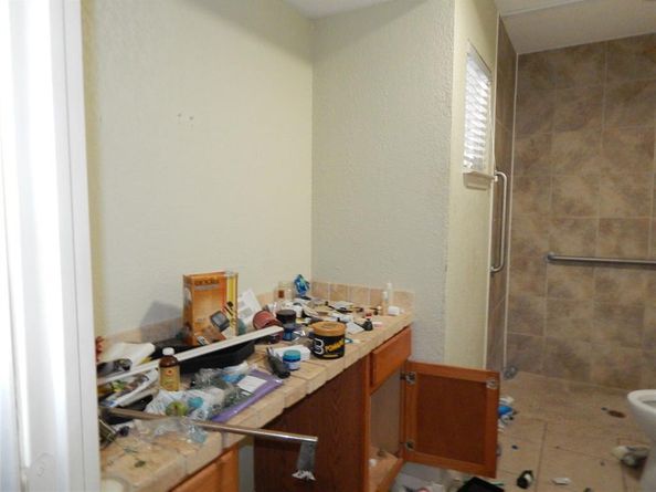 415  Buffalo Drive , Arlington Texas 76013