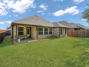 9824  Mescalbean Boulevard , Fort Worth Texas 76036