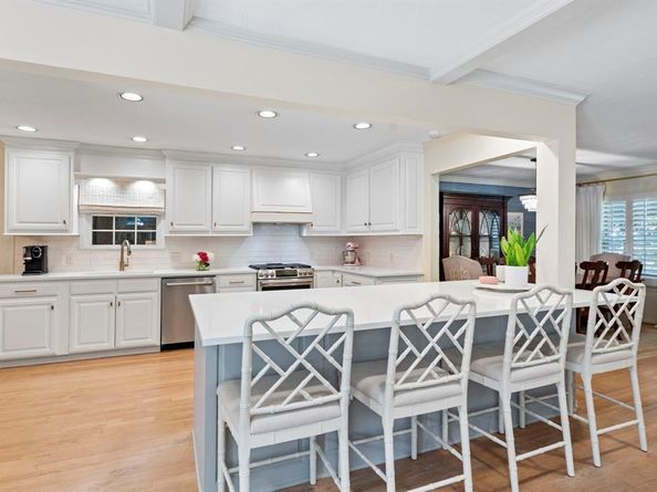 9508  Brentgate Drive , Dallas Texas 75238