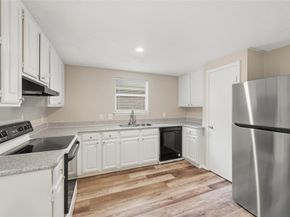 918  Blue Jay Drive , Mansfield Texas 76063