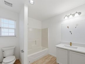 1826  Kraft Street , Dallas Texas 75212