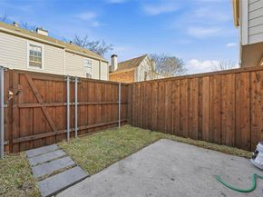 73  Winchester Drive , Euless Texas 76039