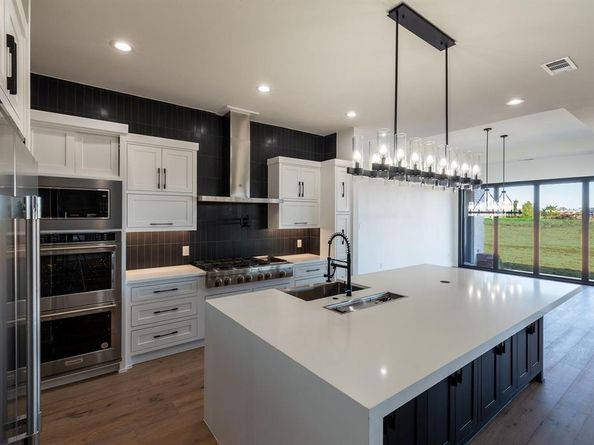 328  Longview Place , Heath Texas 75032