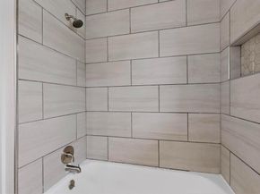 2812  San Medina Avenue , Dallas Texas 75228