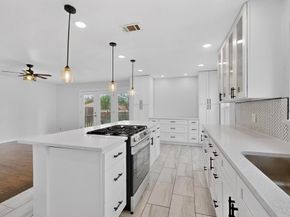 2812  San Medina Avenue , Dallas Texas 75228