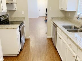 5710  Ranchogrande Drive , Arlington Texas 76017