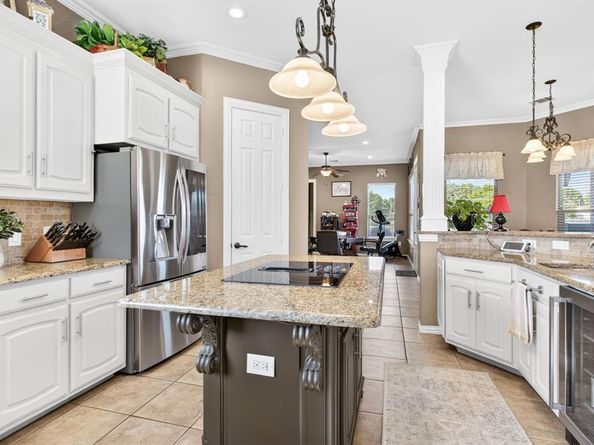 3701  Canyon Pass Trail , Burleson Texas 76028