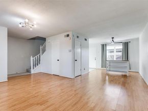 323  Towne House Lane , Richardson Texas 75081