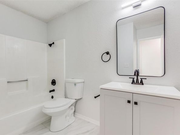 323  Towne House Lane , Richardson Texas 75081