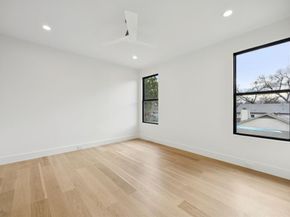 8811  Daytonia Avenue , Dallas Texas 75218