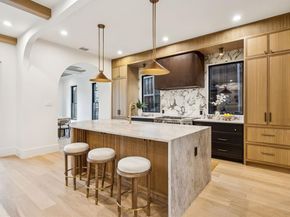 8811  Daytonia Avenue , Dallas Texas 75218