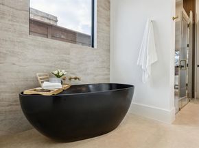 8811  Daytonia Avenue , Dallas Texas 75218