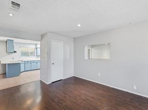 2900  Lynnwood Drive , Arlington Texas 76013