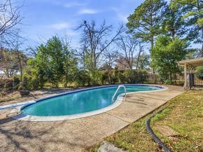 2900  Lynnwood Drive , Arlington Texas 76013