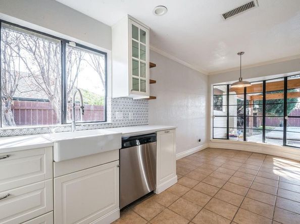 117  Haywood Drive , Benbrook Texas 76126