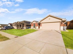 14235  Greenhaw Lane , Dallas Texas 75253