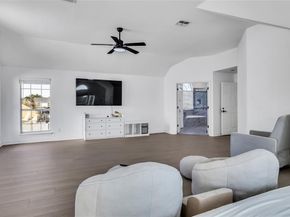 409  Baldwin Street , Grand Prairie Texas 75052