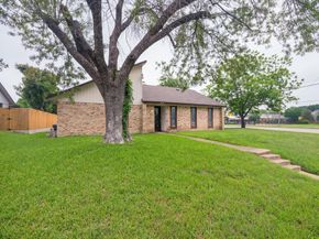 2111  Meredith Lane , Richardson Texas 75081