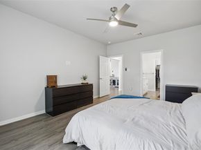 4945  Ramey Avenue , Fort Worth Texas 76105