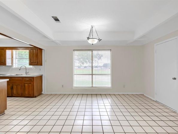 508  Stony Creek Drive , DeSoto Texas 75115