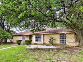 508  Stony Creek Drive , DeSoto Texas 75115