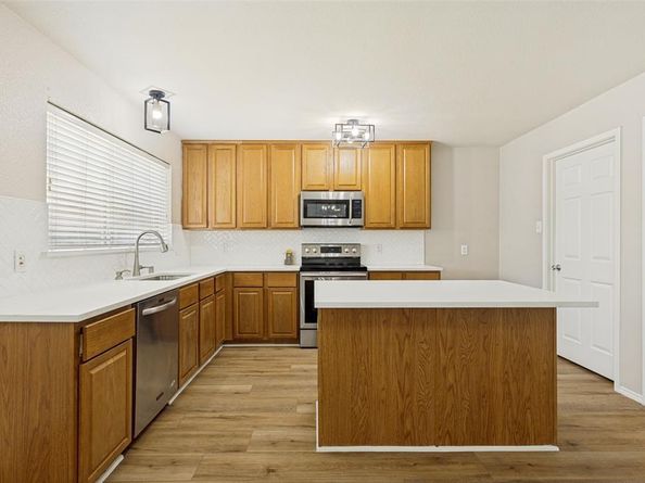 301  Highland Glen Drive , Wylie Texas 75098