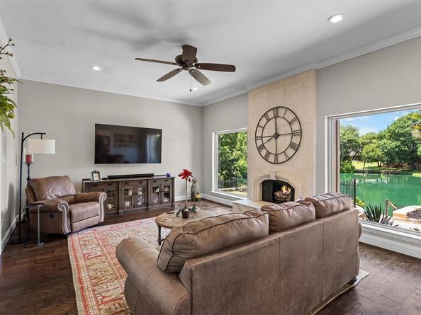 5208  Yacht Club Drive , Rockwall Texas 75032