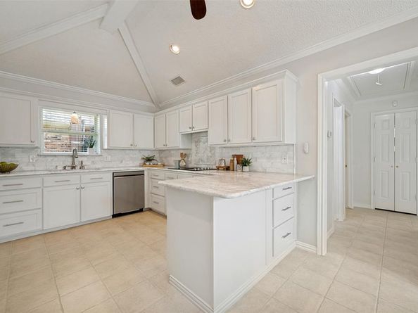 3721  Marlborough Court , Plano Texas 75075