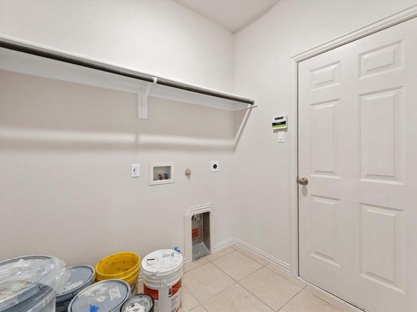 2824  Pino  , Grand Prairie Texas 75054