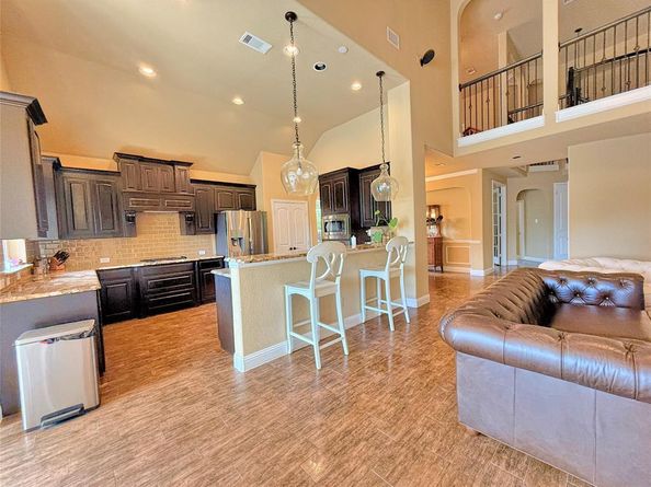 14249  Fall Harvest Drive , Frisco Texas 75033