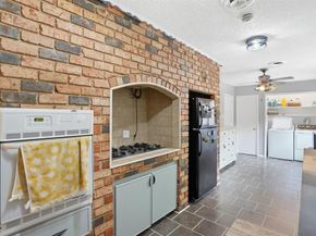 6801  Yolanda Drive , Fort Worth Texas 76112