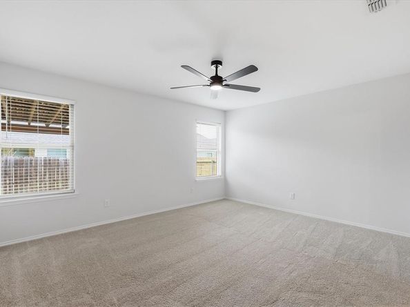 3900  Oceanview Drive , Denton Texas 76208