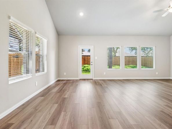 3268  Mint Springs Street , Fort Worth Texas 76179