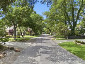 4329  Taos Road , Dallas Texas 75209