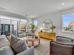 7207  Gaston Avenue  906, Dallas Texas 75206