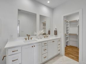 7207  Gaston Avenue  906, Dallas Texas 75206