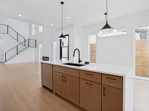 1845  Pollard Street , Dallas Texas 75208