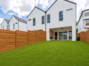 1845  Pollard Street , Dallas Texas 75208