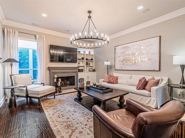 3637  Reagan Street , Dallas Texas 75219