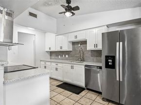 4100  Coronet Lane , Arlington Texas 76017