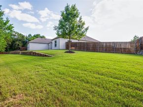 824  State Street , DeSoto Texas 75115