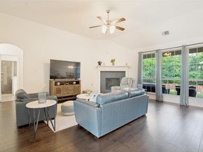 824  State Street , DeSoto Texas 75115